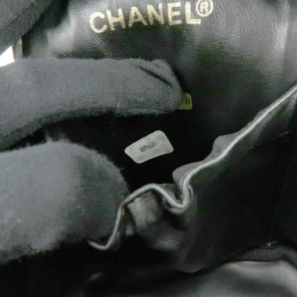 Chanel Vanity Case Lambskin Cosmetic Pouch Black